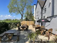Village Limits Bed & Breakfast Accommodation Hotels near River Witham