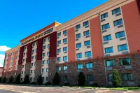 Lux Hotel & Spa, Trademark Collection by Wyndham Hôtels à : Arlington