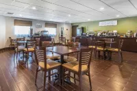 Sleep Inn Henderson-Evansville South - parking