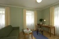 Pension Křivá - Homestays