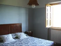 Country Hill B&B -  Holiday Villas