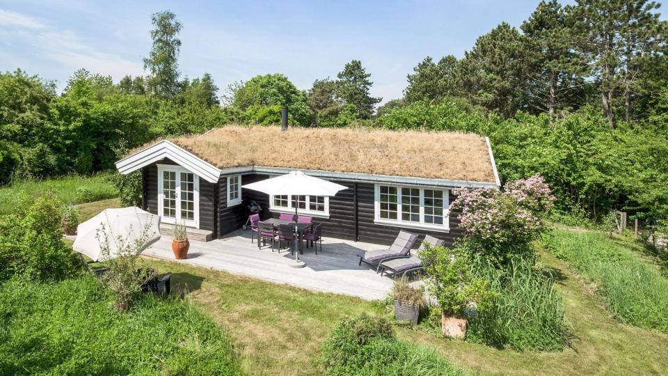 "Ottil" - 1km from the Sea