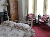 White Guest House - Pensions