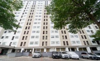 RedLiving Apartemen 19 Avenue - Amanah Room