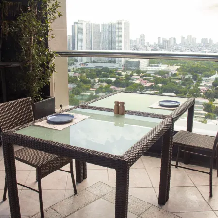 City Garden Hotel Makati