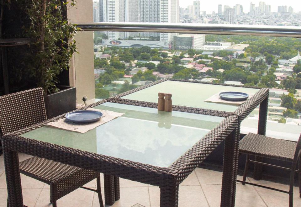 2. 시티 가든 호텔..