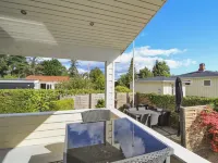 "Emmik" - 150m from the Sea Hotels in Borkop