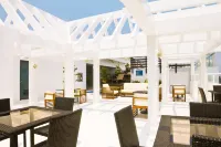 Microtel by Wyndham Mall of Asia