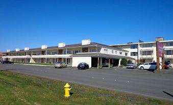 Ocean Shores Inn & Suites