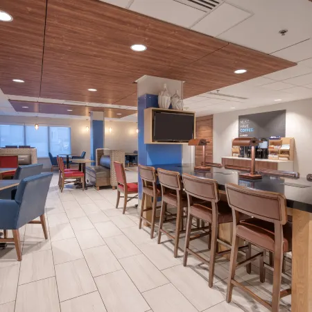 Holiday Inn Express Radcliff - Fort Knox by IHG