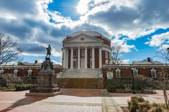 Super 8 by Wyndham Charlottesville