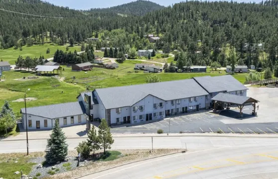 春常賓館和套房