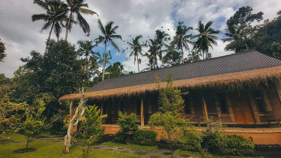 3. 디카라엉 에코 ..