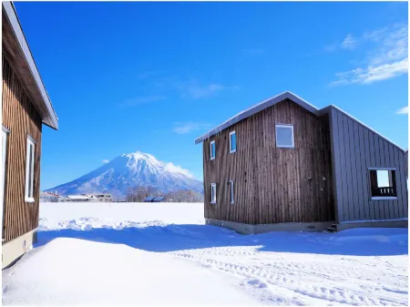 Niseko Highland Cottages Отели рядом с достопримечательностью «Goshiki Onsen»