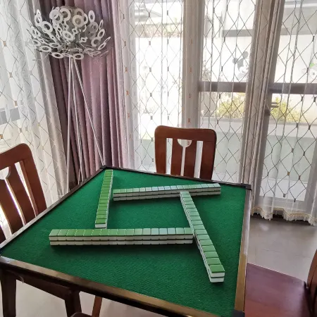 Dongfang Yuxiao Seaview Apartment (Zhongnan Tangshanwan Branch)
