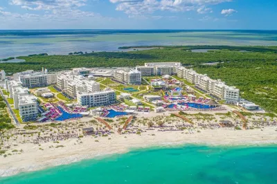 Planet Hollywood Adult Scene Cancun Resort Hotels in Isla Mujeres
