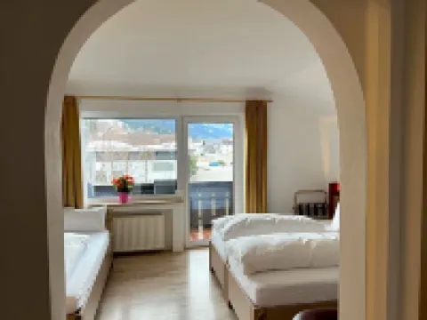 Alpchalet Schwanstein Hotels in Halblech