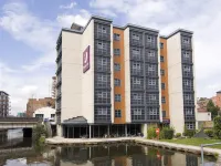 Premier Inn Nottingham Arena (London Road) Hôtels à proximité de : Centre des sciences green's windmill