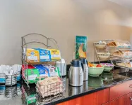 Quality Inn - breakfast