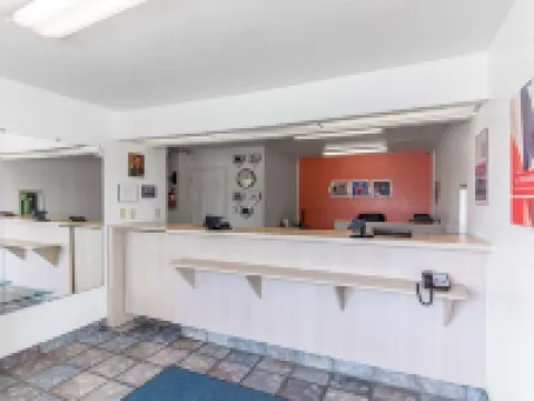 Motel 6 Pensacola, FL - West Hotels in Brent