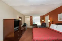 Days Inn by Wyndham Hurricane Mills - Wifi