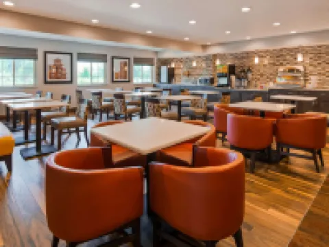 Best Western Plus North Joliet Hotels in Joliet