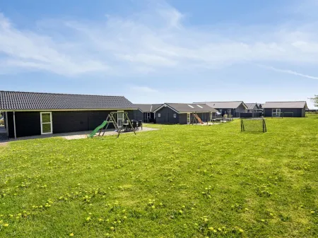 "Tenaya" - 200m from the Sea