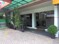 Tanjung Karang Hotel Hotels near Toko Mulia Jaya