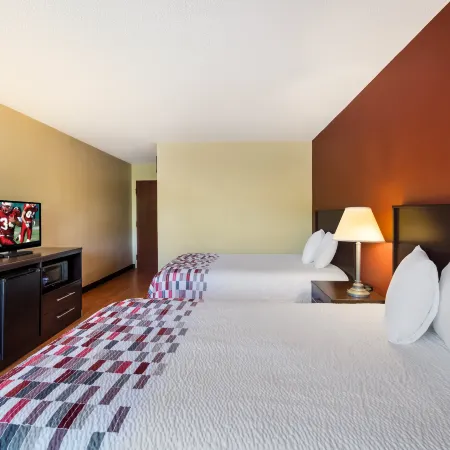 Red Roof Inn Hendersonville