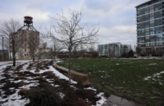 Recently Upgraded 1Br Apt – Downtown Location