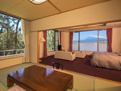 KKR 누마즈 하마유