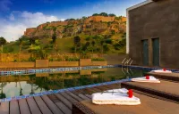 Clarks Inn Suite Gwalior Hotels in Gwalior