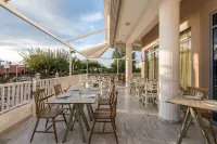 Ariadne Hotel