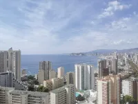 For Rent for Days Beautiful Apartment in Benidorm. Sea Views