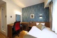 Hotel Van Cornell Hotels near Hiroshima University