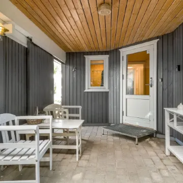 "Waghn" - 800m to the Fjord