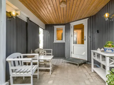 "Waghn" - 800m to the Fjord