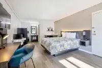 Studio 6 Effingham, IL - Pet friendly