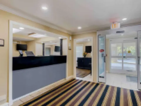 Extended Stay America Suites - Boston - Waltham - 52 4th Ave Hotels in Waltham