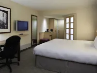 Novotel Montréal Aéroport Hotels in Pointe-Claire