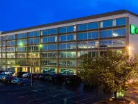 Holiday Inn Express CHARLESTON-CIVIC CENTER by IHG Hotels near Watt Powell Stadium
