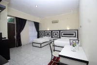 Caredek Hotel Hotels in Solok