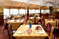 DoubleTree by Hilton Fort Lee/George Washington Bridge - Aamiainen