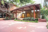 Koolkost Syariah Near Simpang Dago