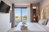 Amalthia Luxury Suites