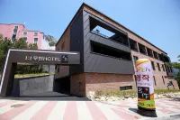 Gongju Myeongjak Motel Hotels near Donghaksa