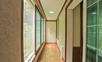 Geojedo Cypress Forest Pension