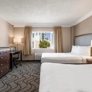 Jack London Inn Hotels near Oakland Museum of California