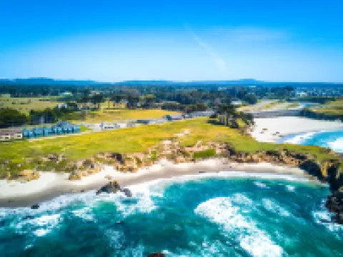 Surf and Sand Lodge