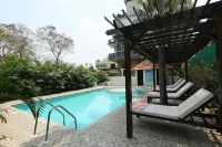Motel la Grandeur - Pools